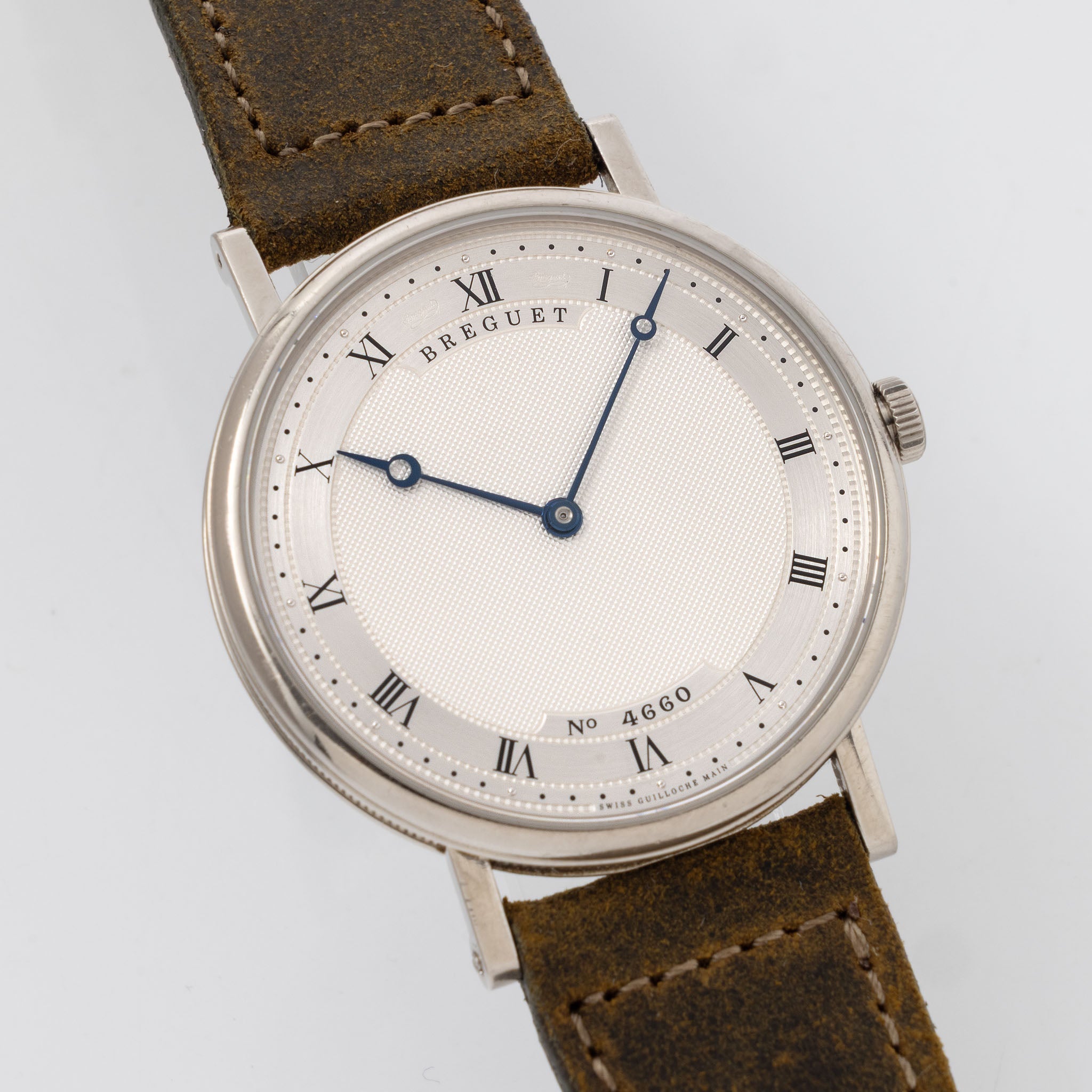 Breguet Classsique Dresswatch ref 5157 Ultra thin automatic Guilloché dial in 18 k white gold 