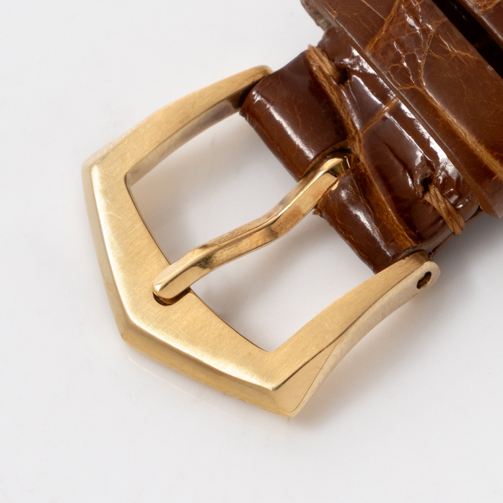 Patek Philippe Perpetual Calendar 3940J 2nd Series with Box and Papers in 18k Yellow Gold