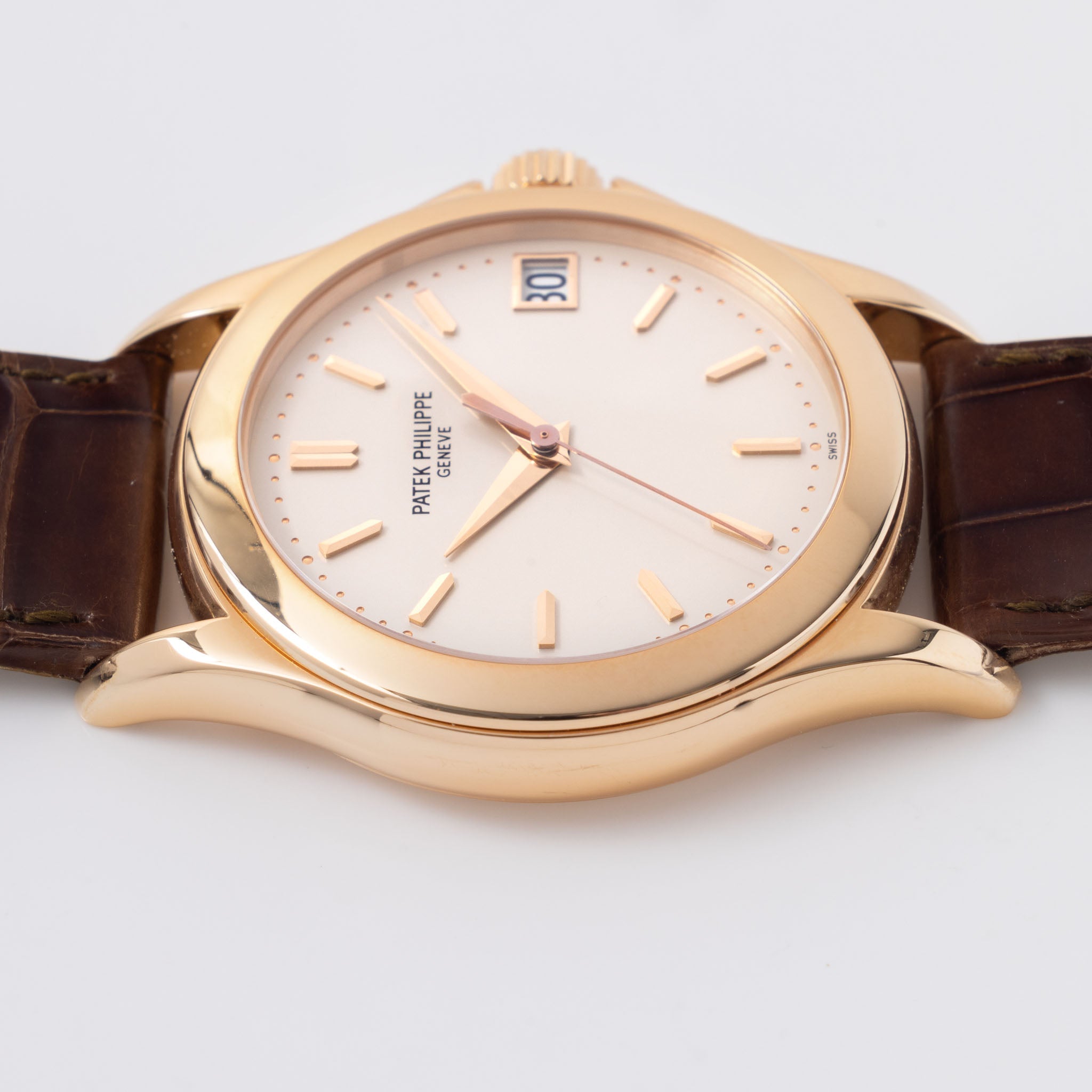 Patek Philippe Calatrava 5107R in 18k Rose Gołd Box and Paper Set