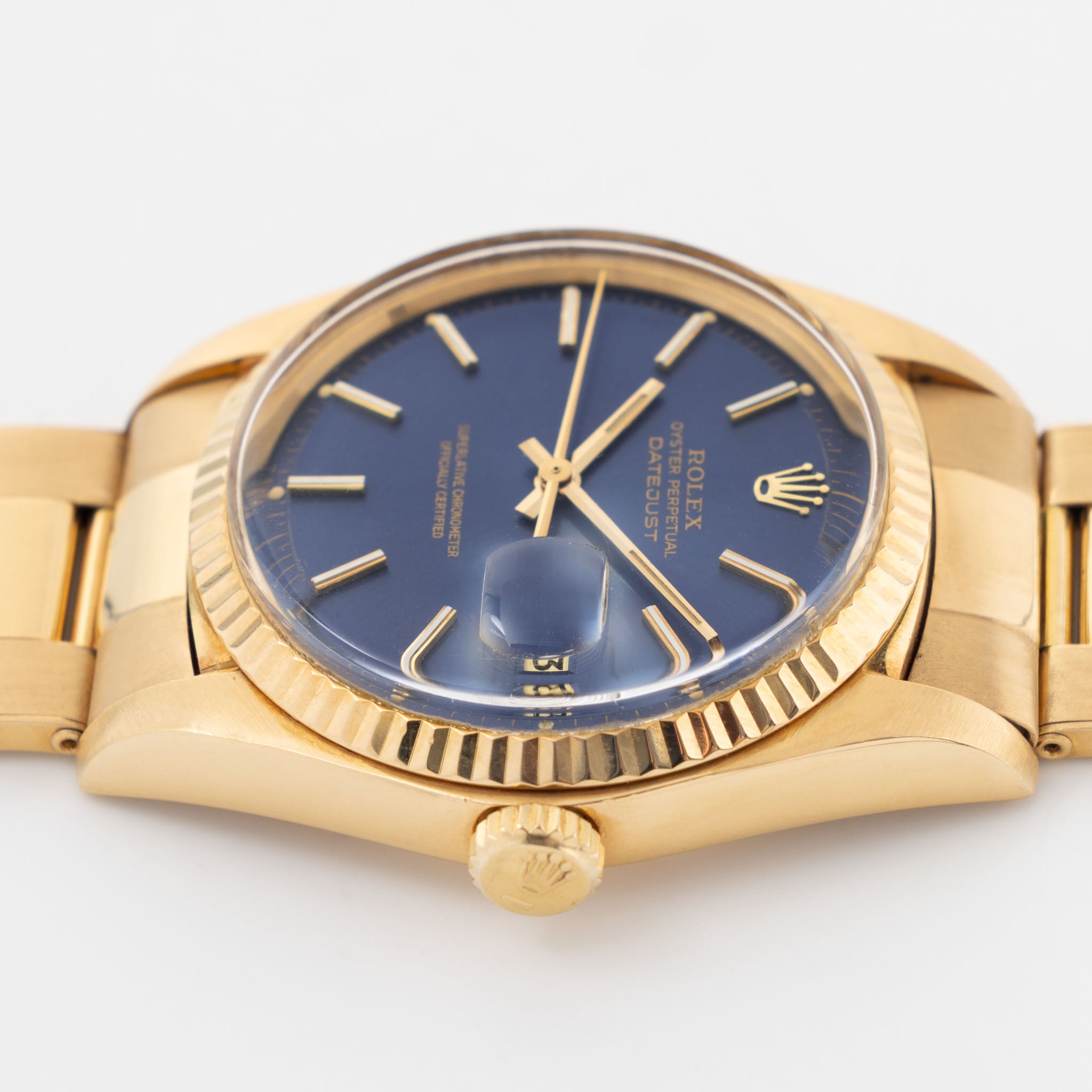Rolex Datejust 1601/8 Blue Soleil Dial in 18k Yellow Gold with Original Papers