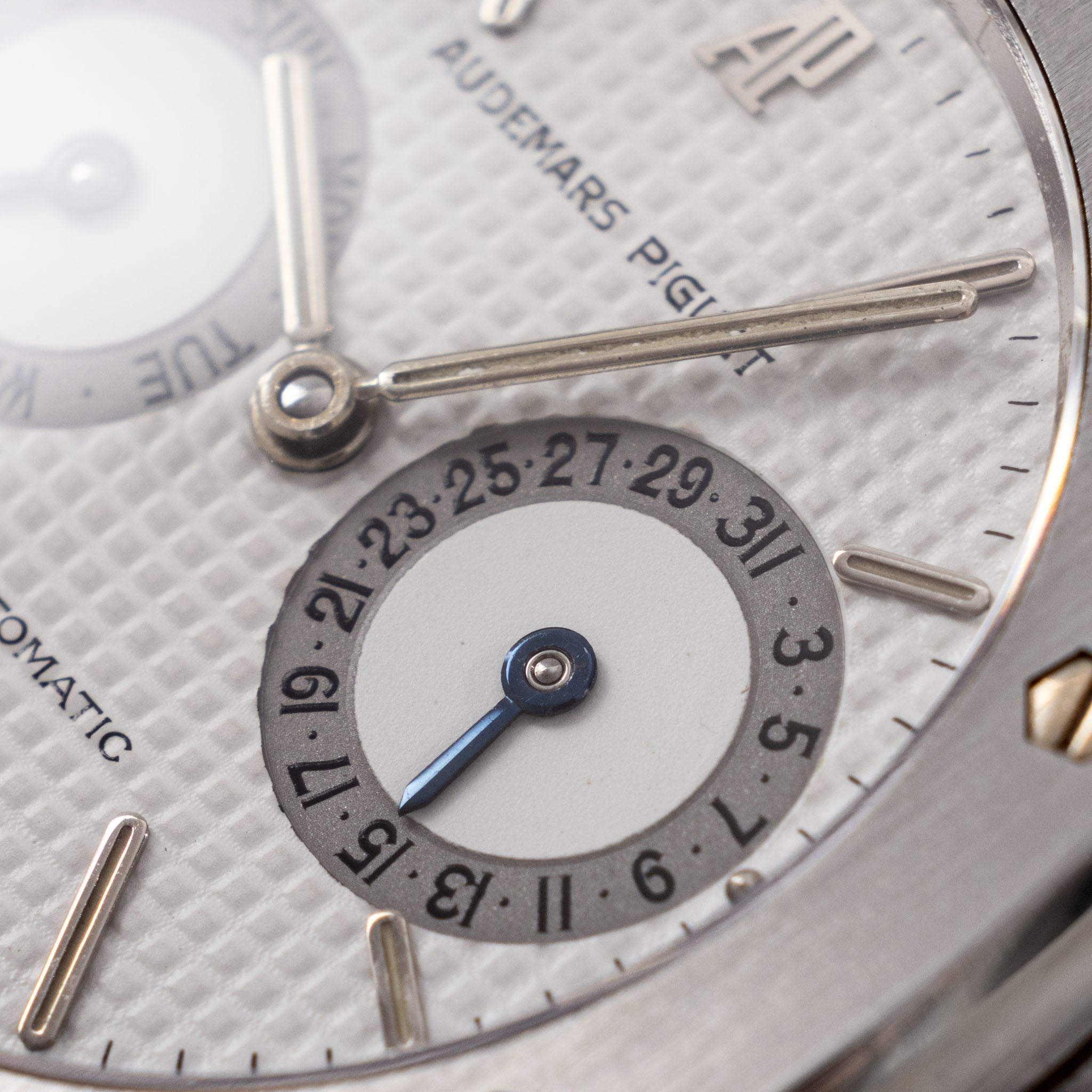 Audemars Piguet Royal Oak 25572ST Day-Date Owl White MK1 Dial