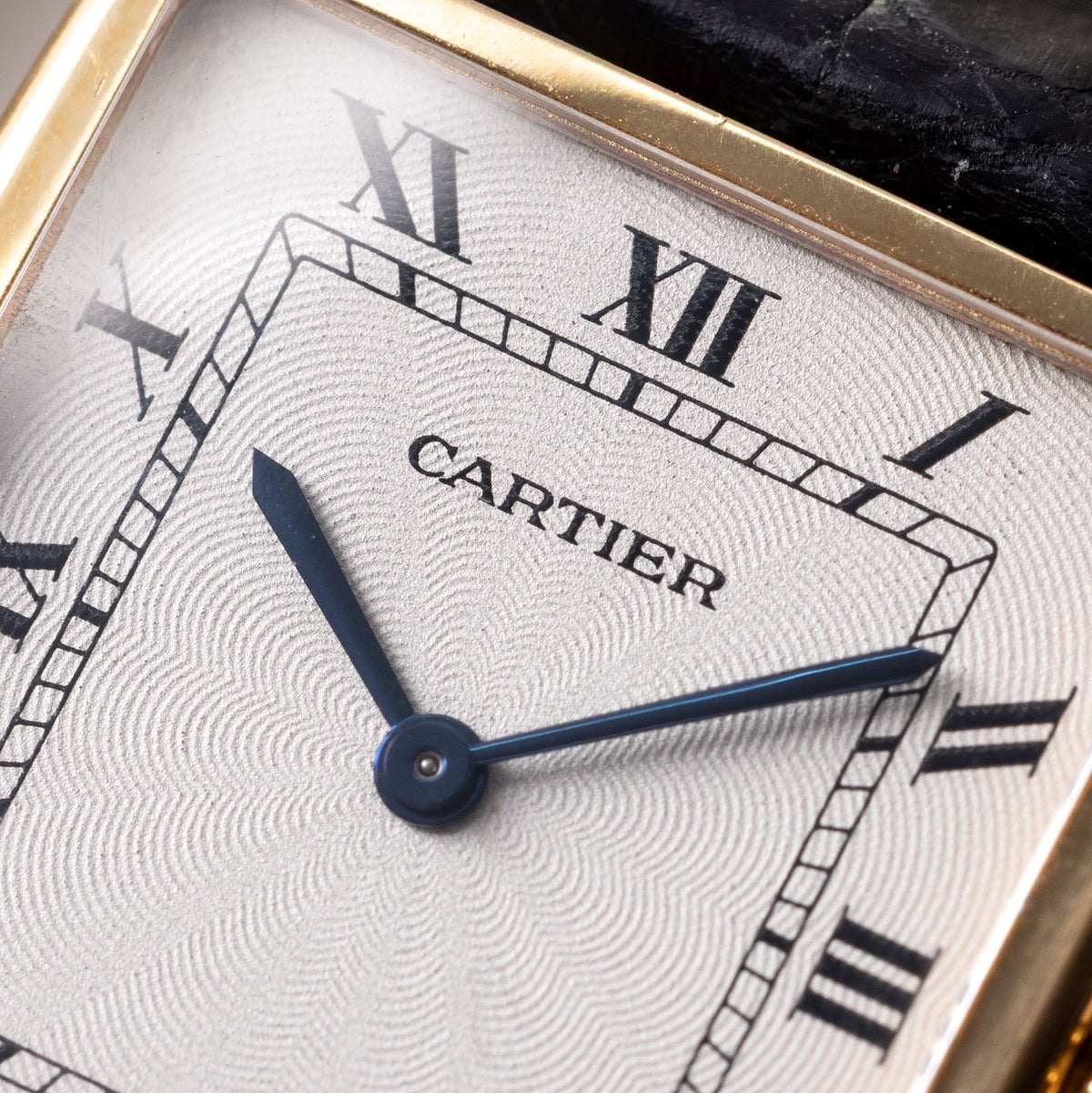 Cartier Tank Arrondie Guiloché Dial ref 896041 Mecanique Extra-Plate