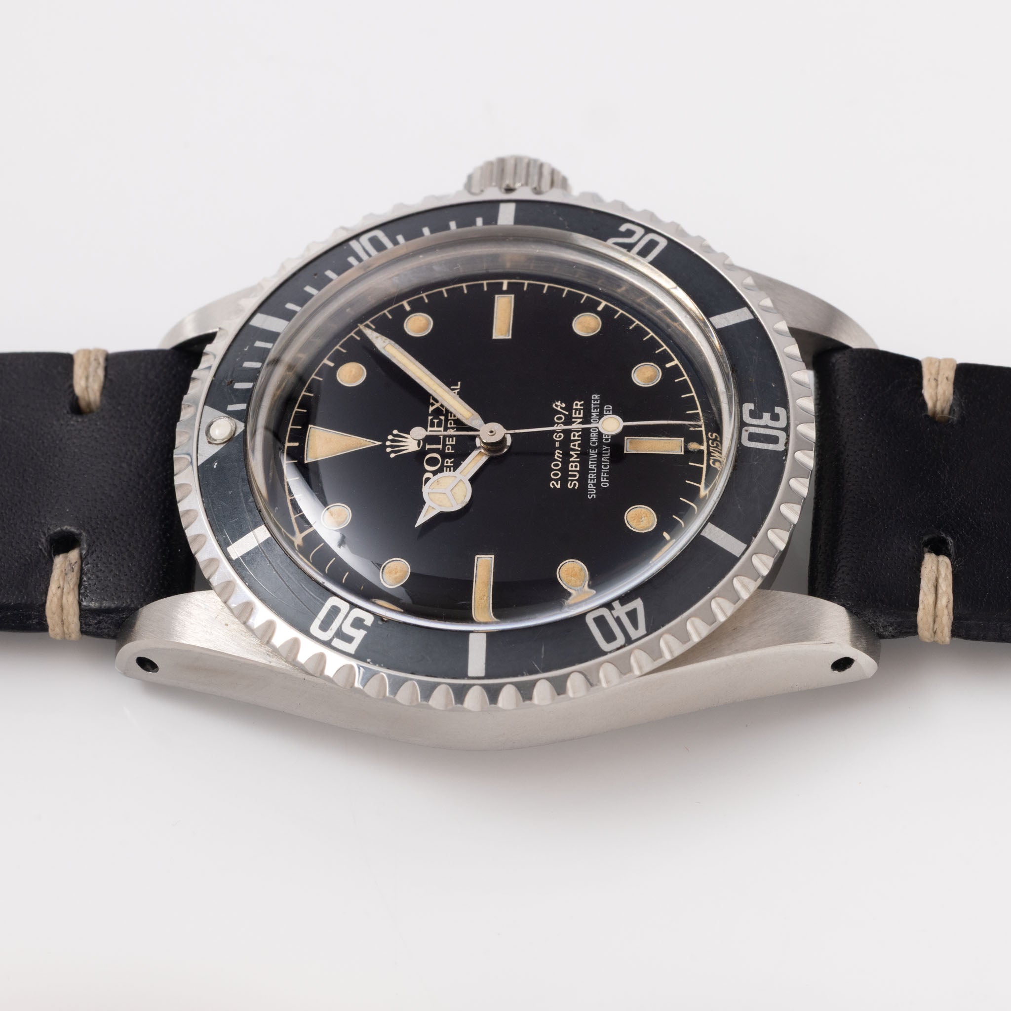 Rolex Submariner 5512 4-liner Gilt Chapter Ring Exclamation point Dial Pointed Crown Guards Case