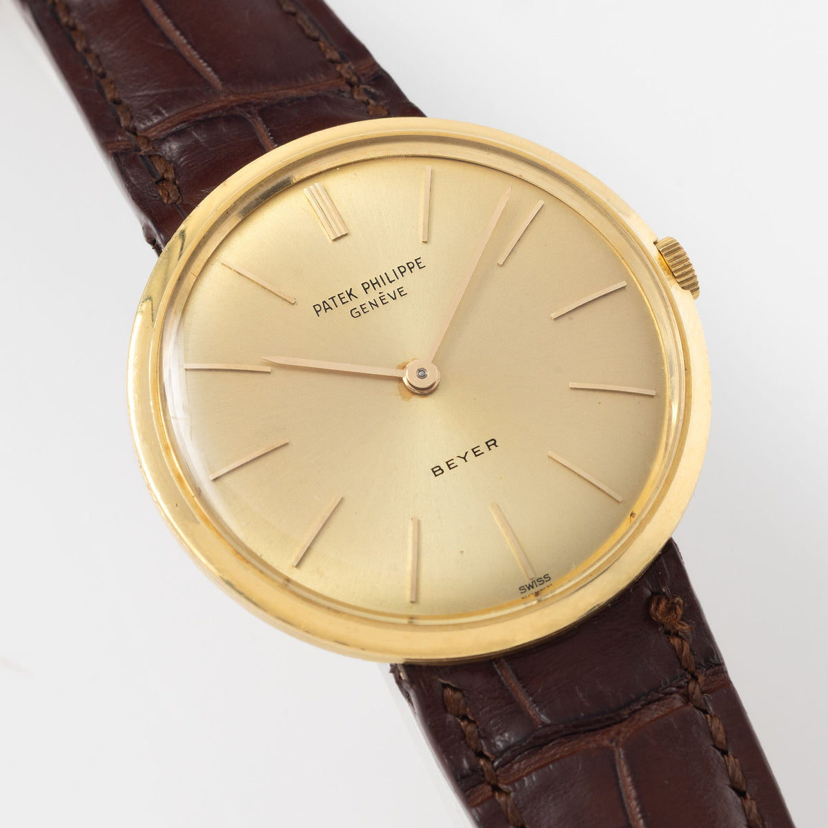 Patek Philippe Calatrava Disco Volante Ref. 2591J in 18k Yellow Gold with Sunburst Beyer Double-Signed Dial and Extract from the Archives