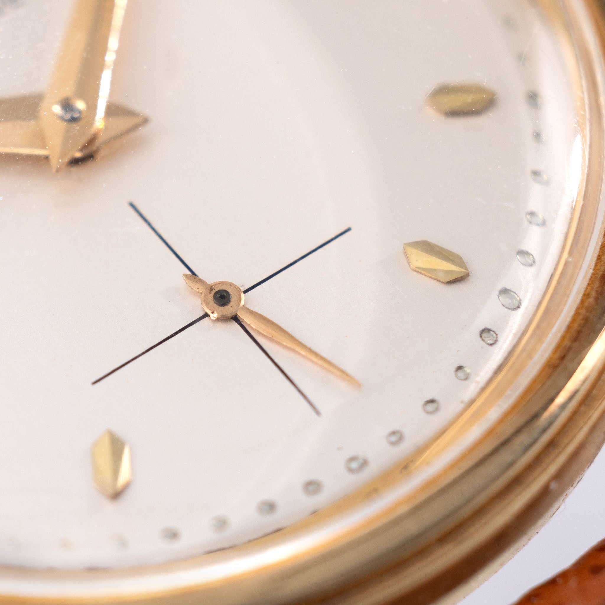 Patek Philippe Calatrava “Amagnetic” with Extract from the Archives Ref 2509