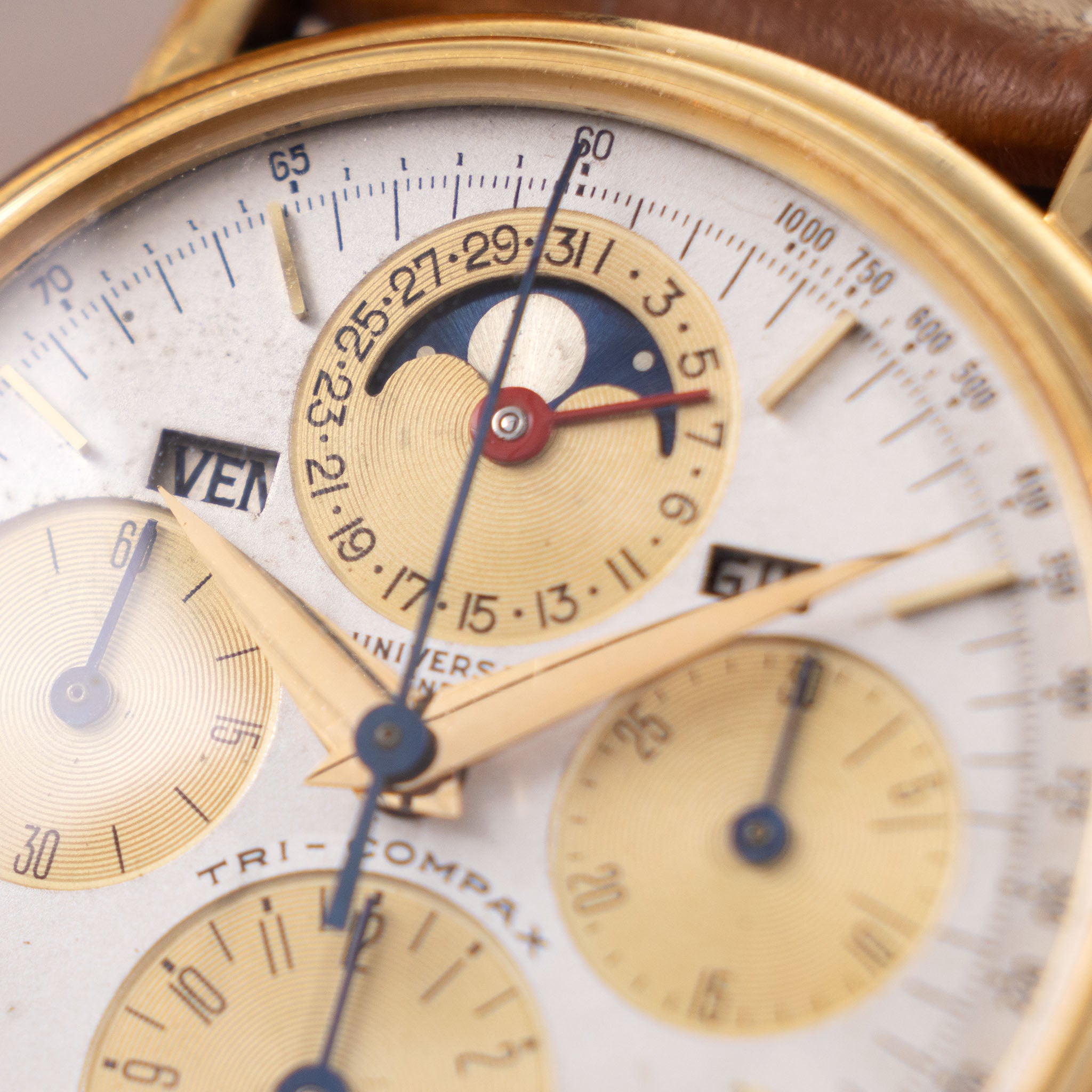 Universal Genève Tri-Compax in 18k Yellow Gold with Original Box and Guarantee Paper Ref 1.281.100