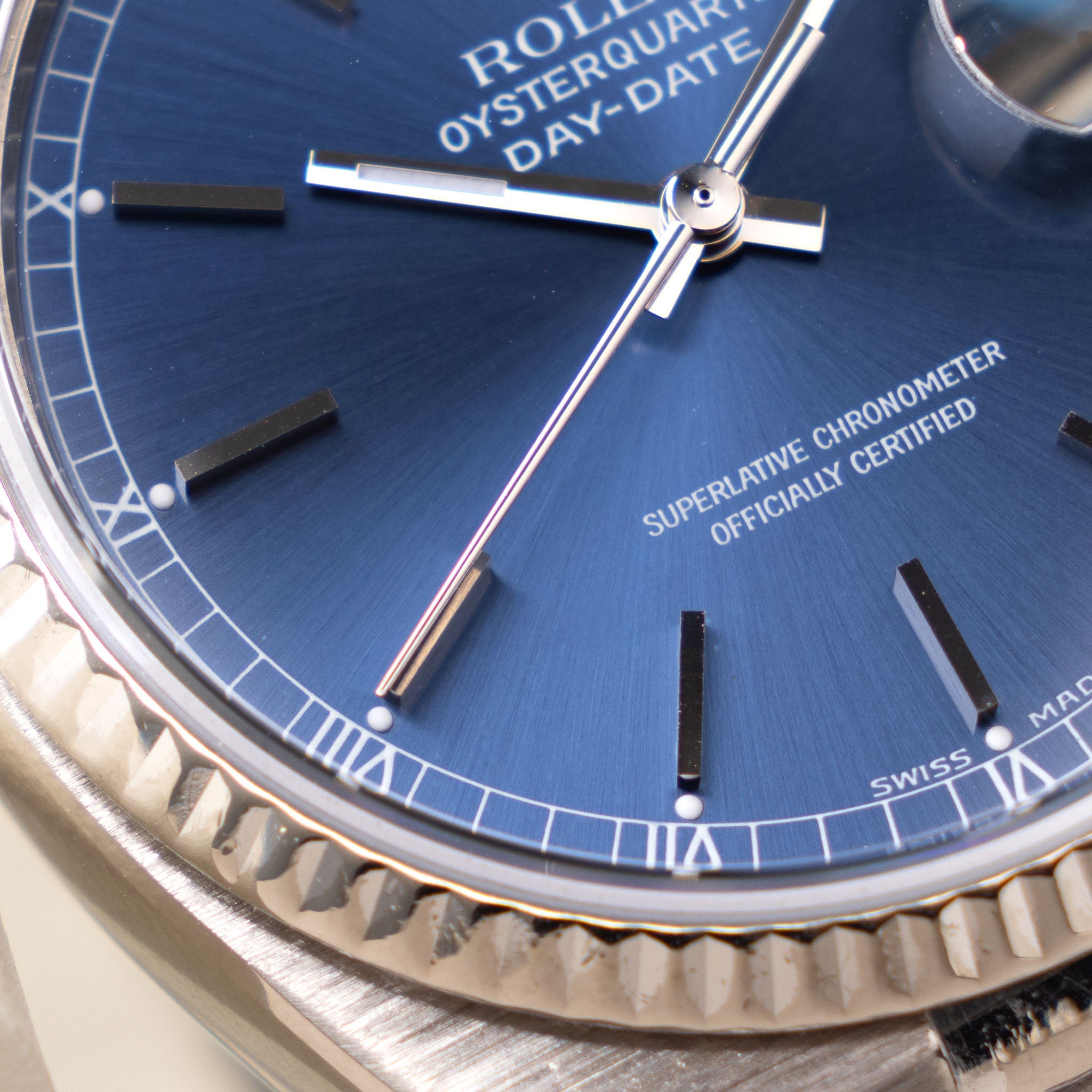 Rolex Day-date "Oysterquartz "in 18 k white gold blue dial ref 19019