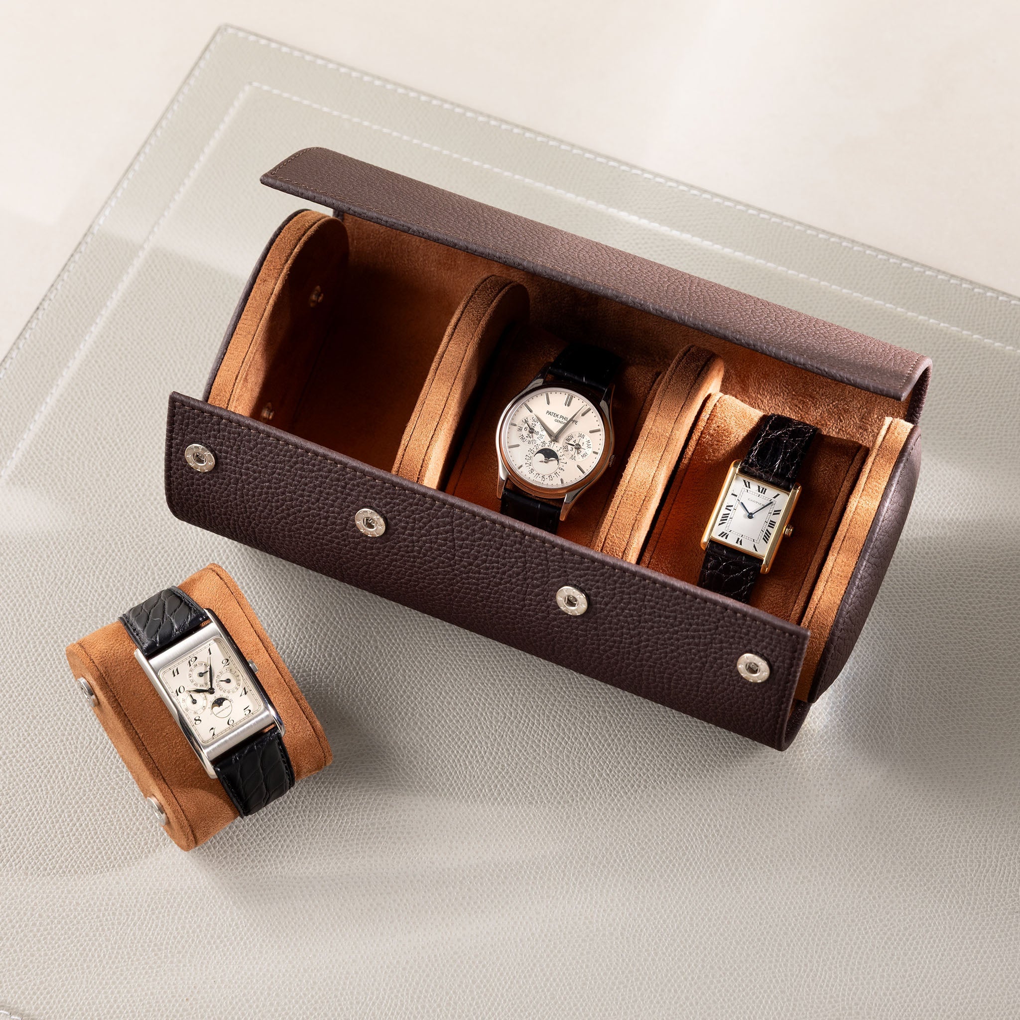 Oval 3 Watch Dark Brown Leather Watch Box