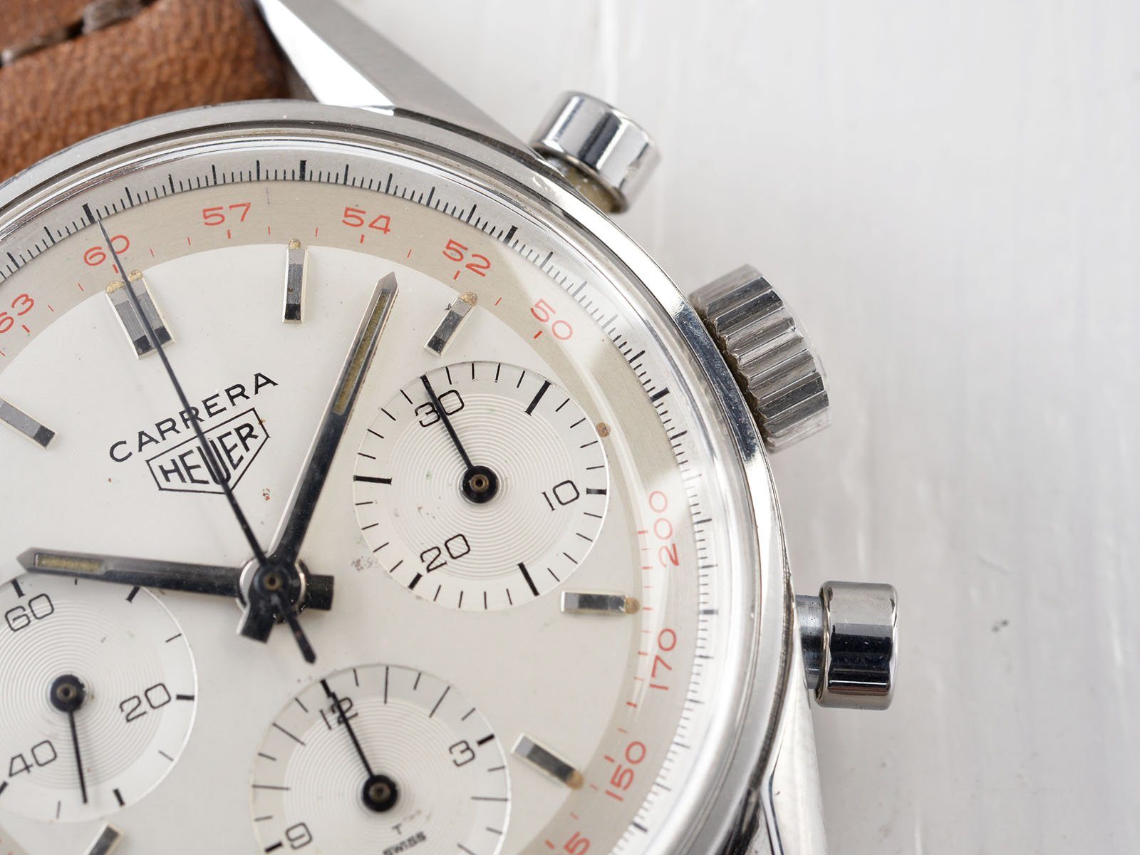 Heuer on sale carrera 2447