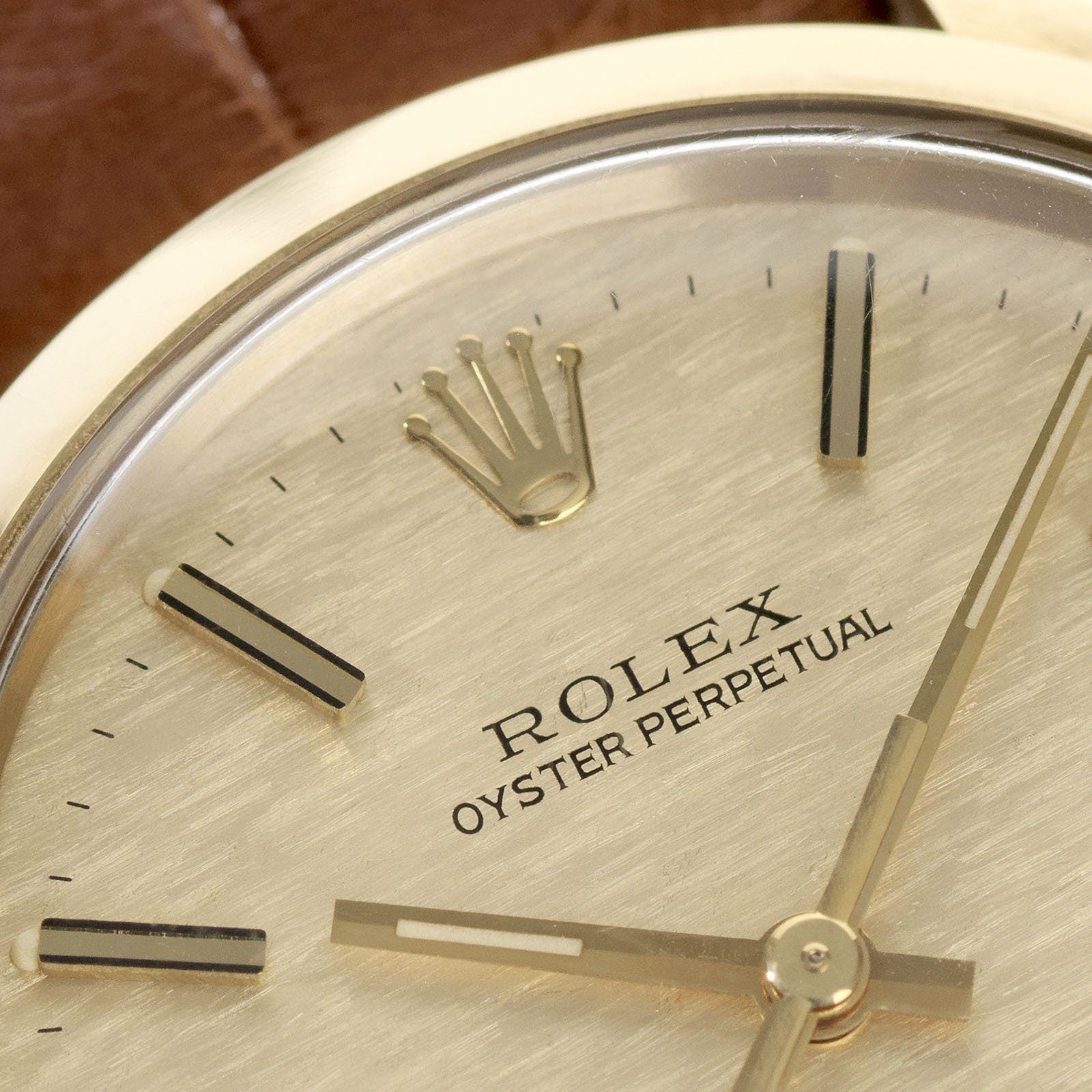 Rolex Oyster Perpetual Yellow Gold ref 1002