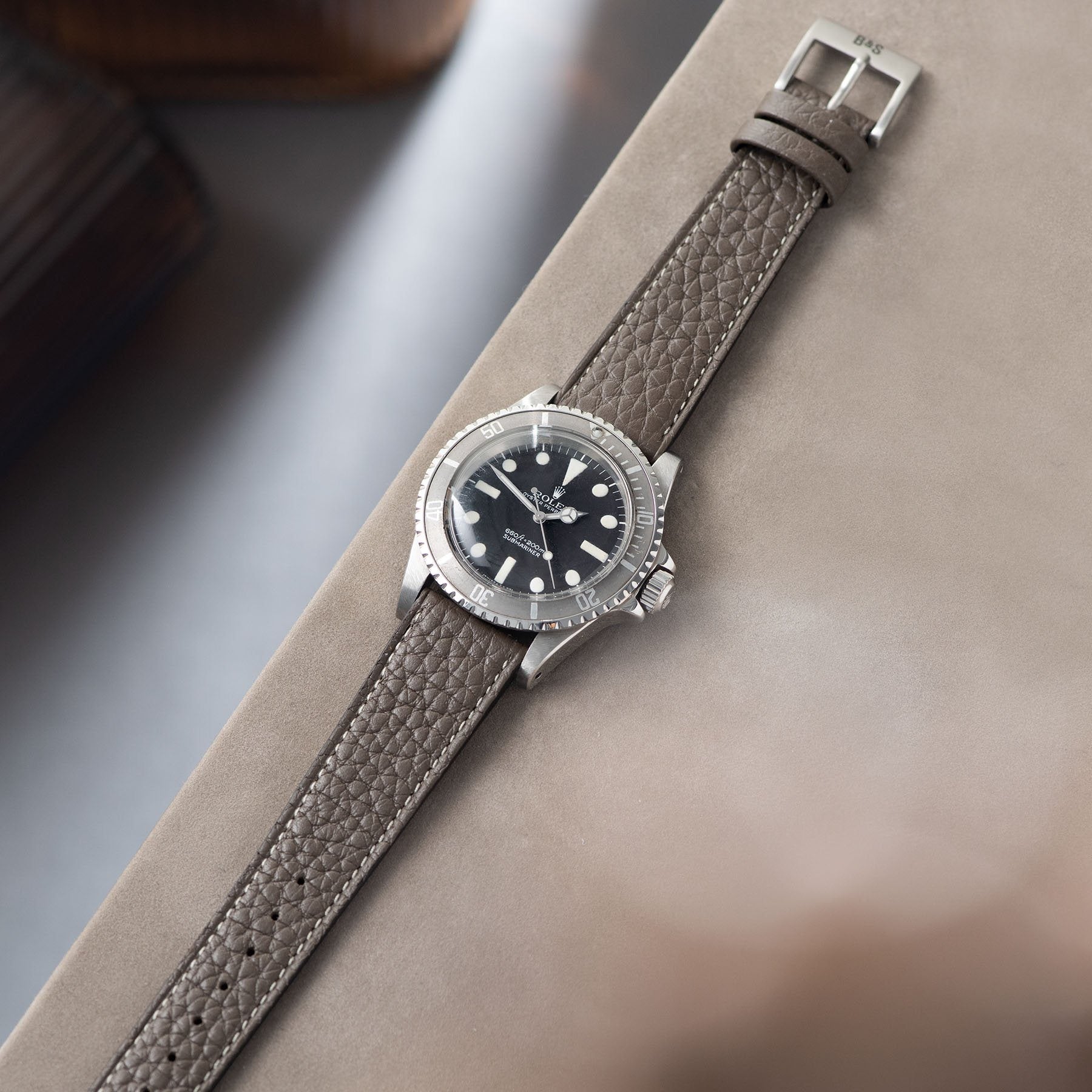 Taurillon Loutre Grey Leather Watch Strap