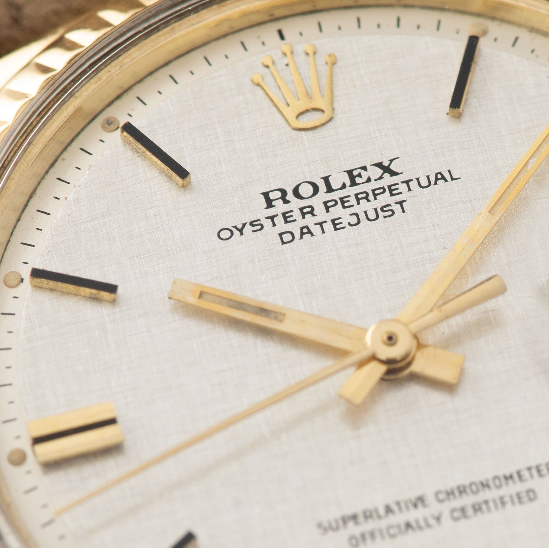 Rolex Datejust Yellow Gold 1601 Linen Dial with black-topped hour markers