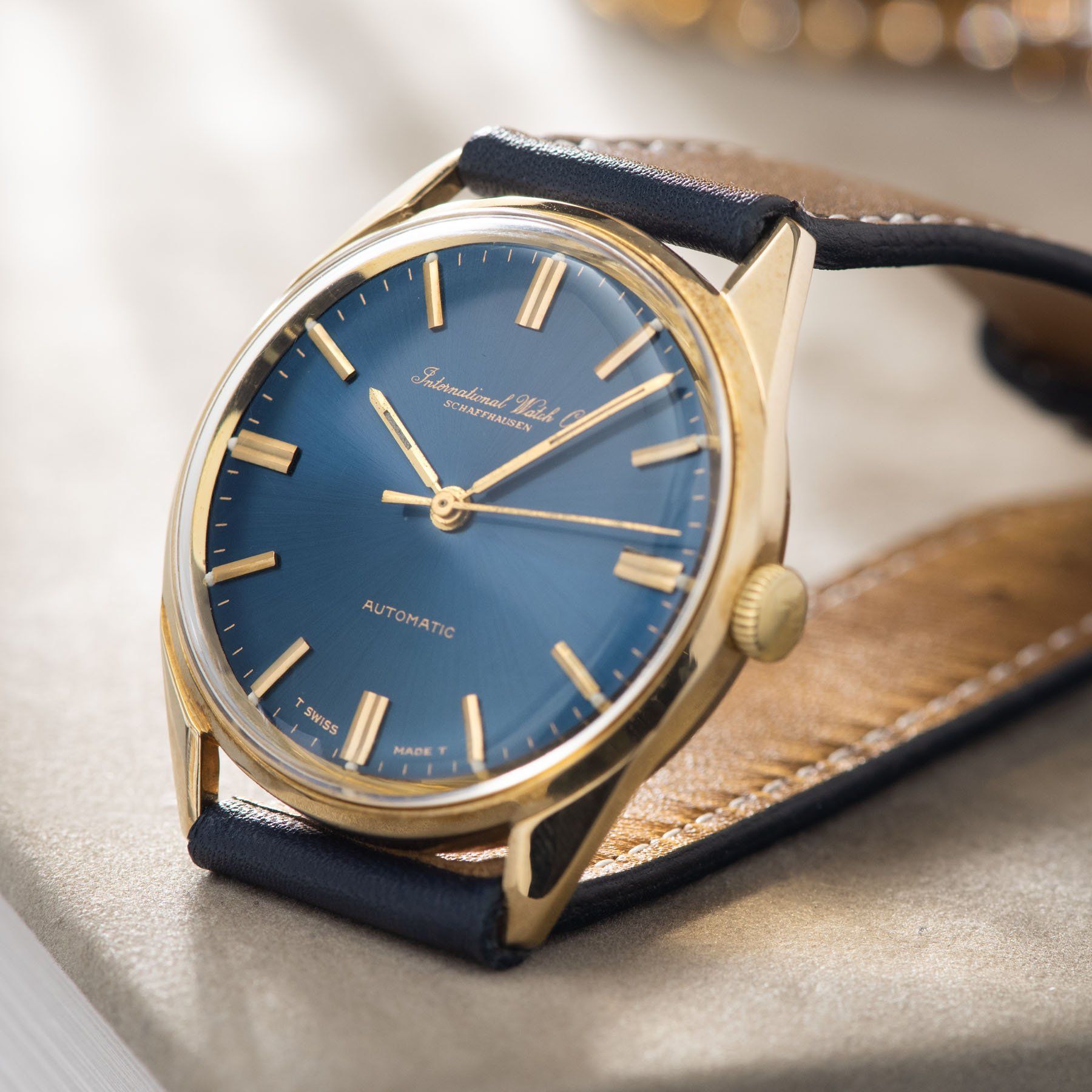 Gold watch blue dial best sale