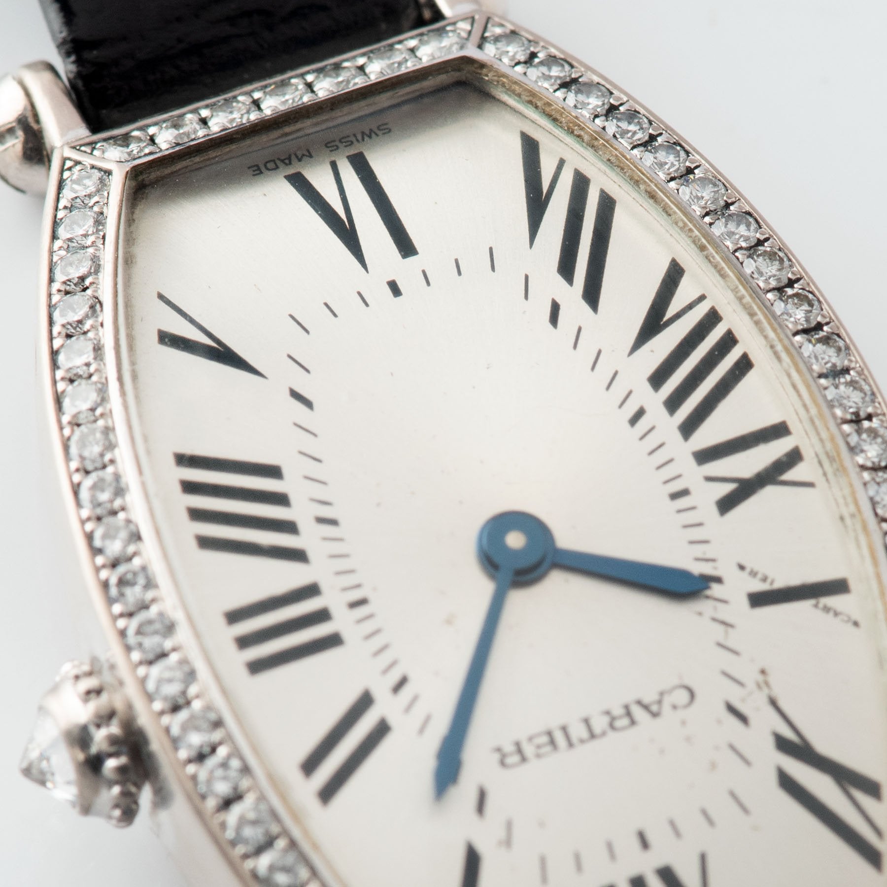 Cartier Tonneau White Gold with Diamonds Reference 2711