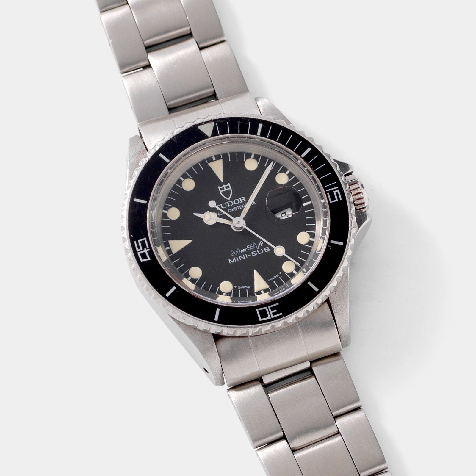 Tudor mini 2024