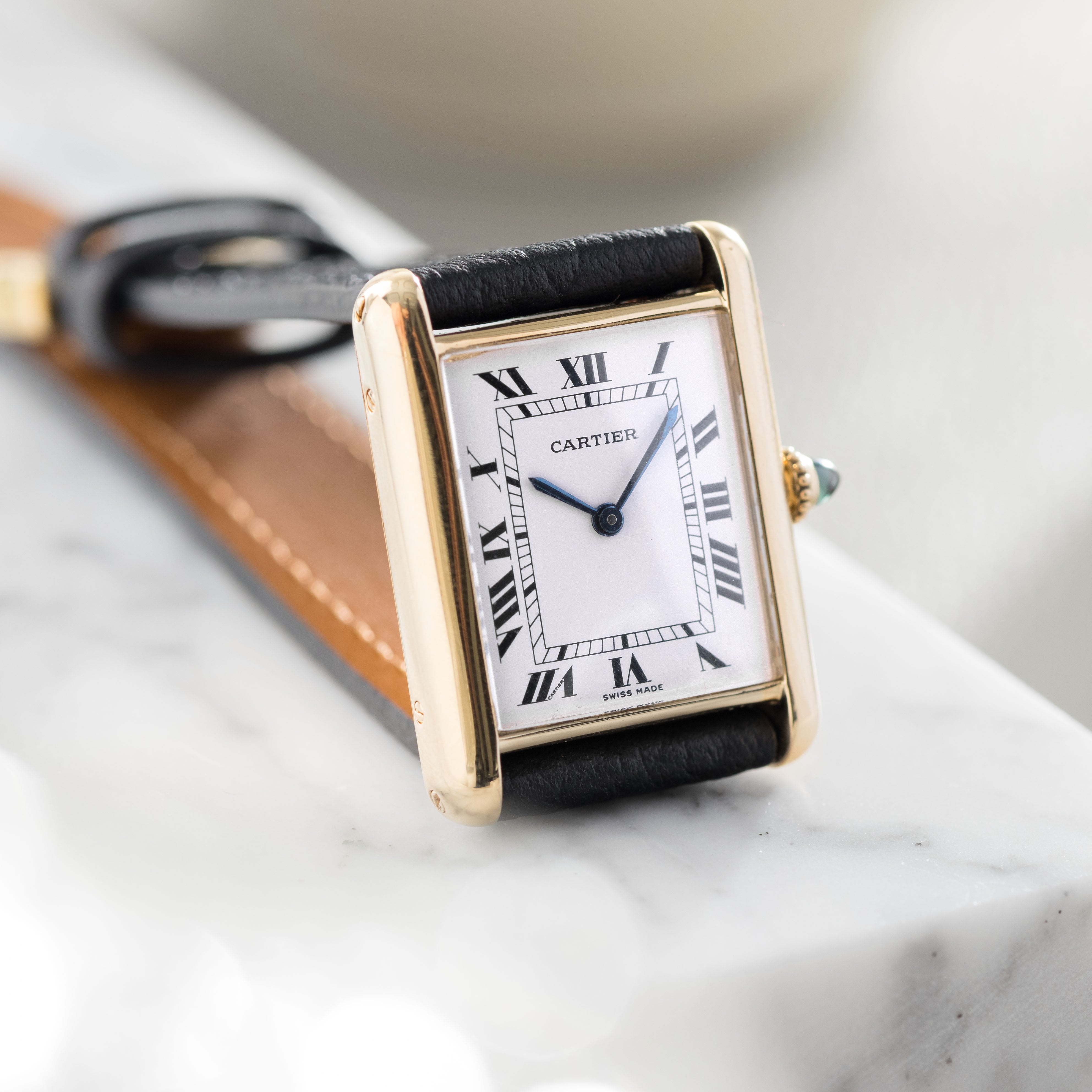 Cartier Tank Louis ref 78086 18kt Yellow Gold Mechanical Movement