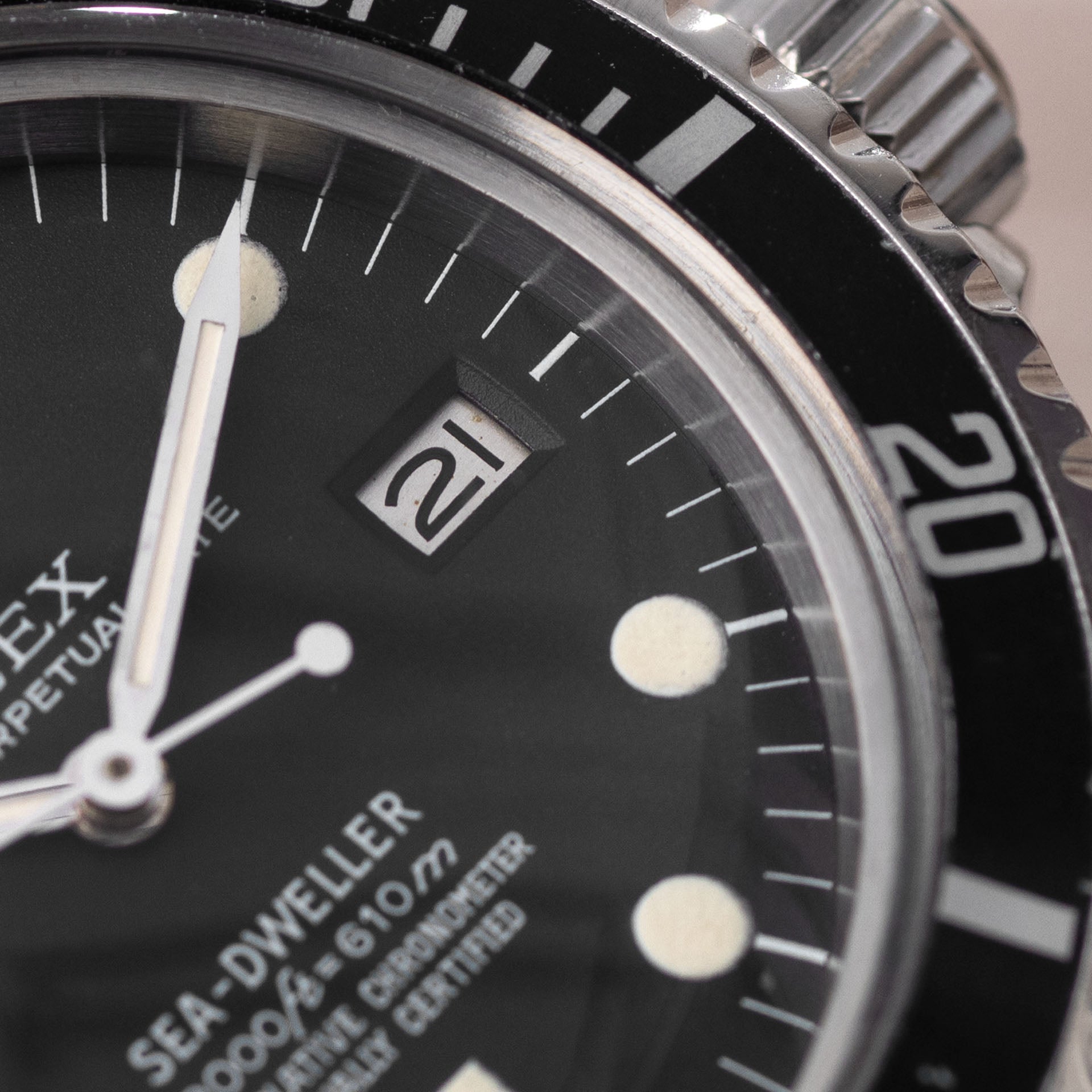 Rolex Seadweller 1665 Rare Stunning Rail Dial