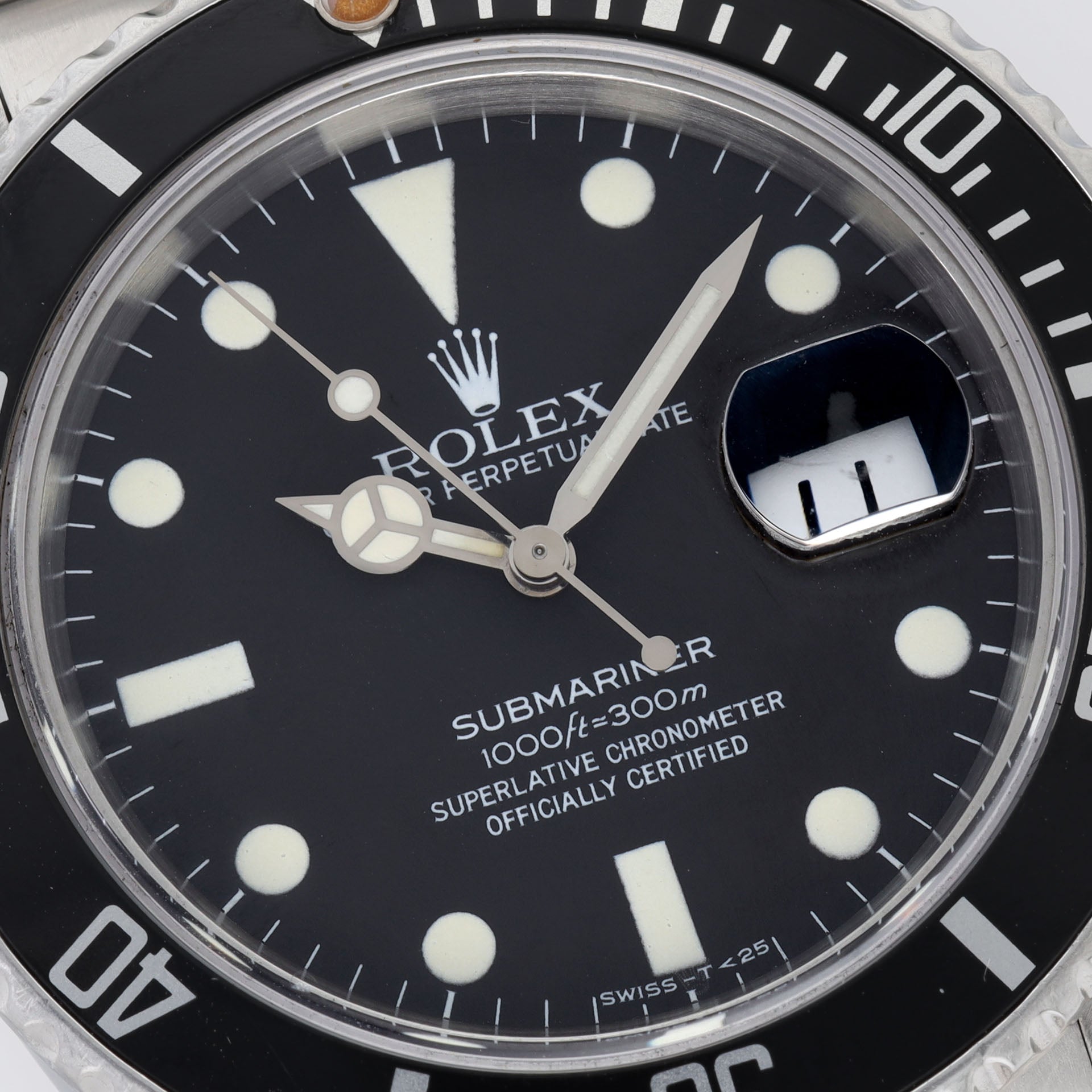 Rolex submariner outlet face