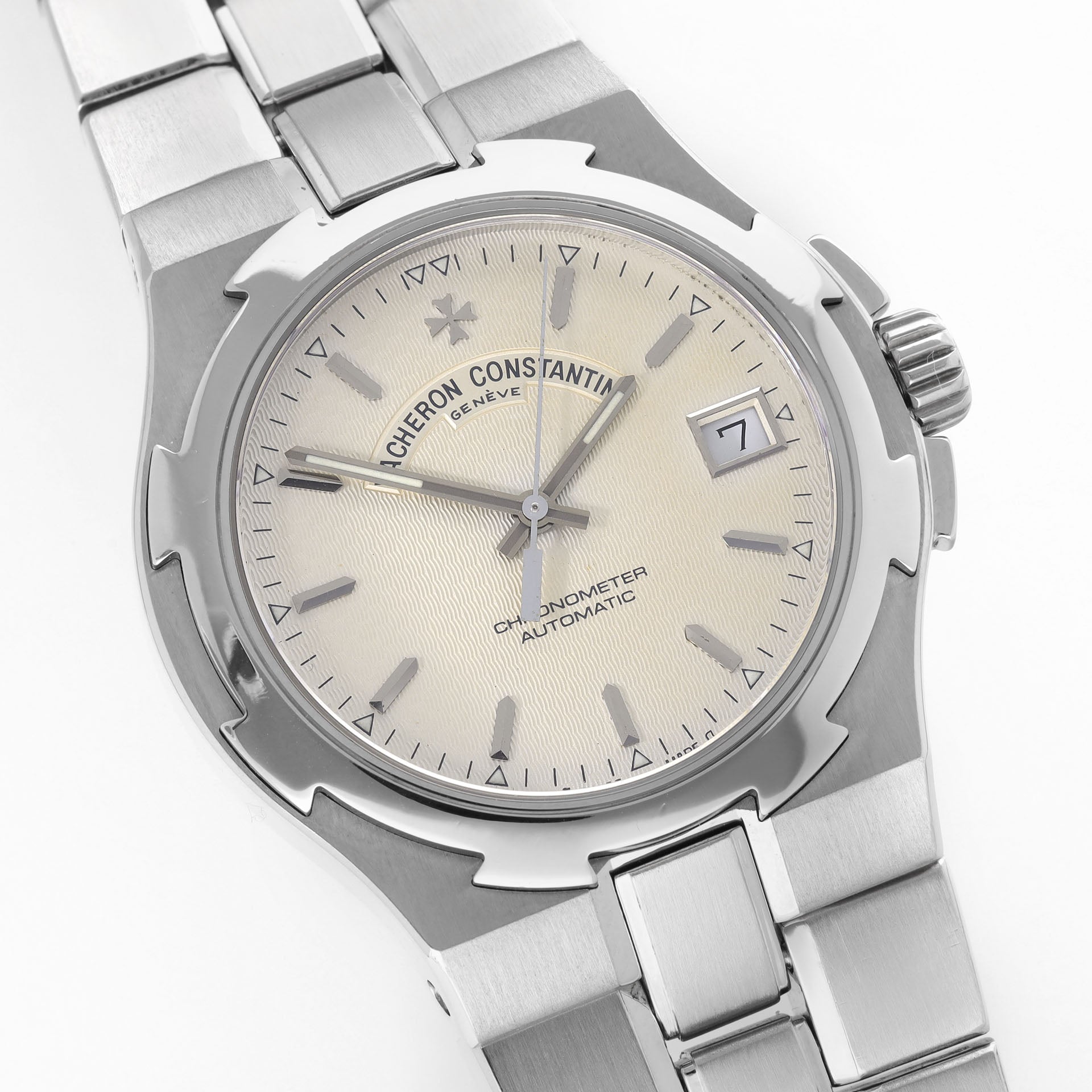 Vacheron Constantin Overseas 42042 Large Size in Steel