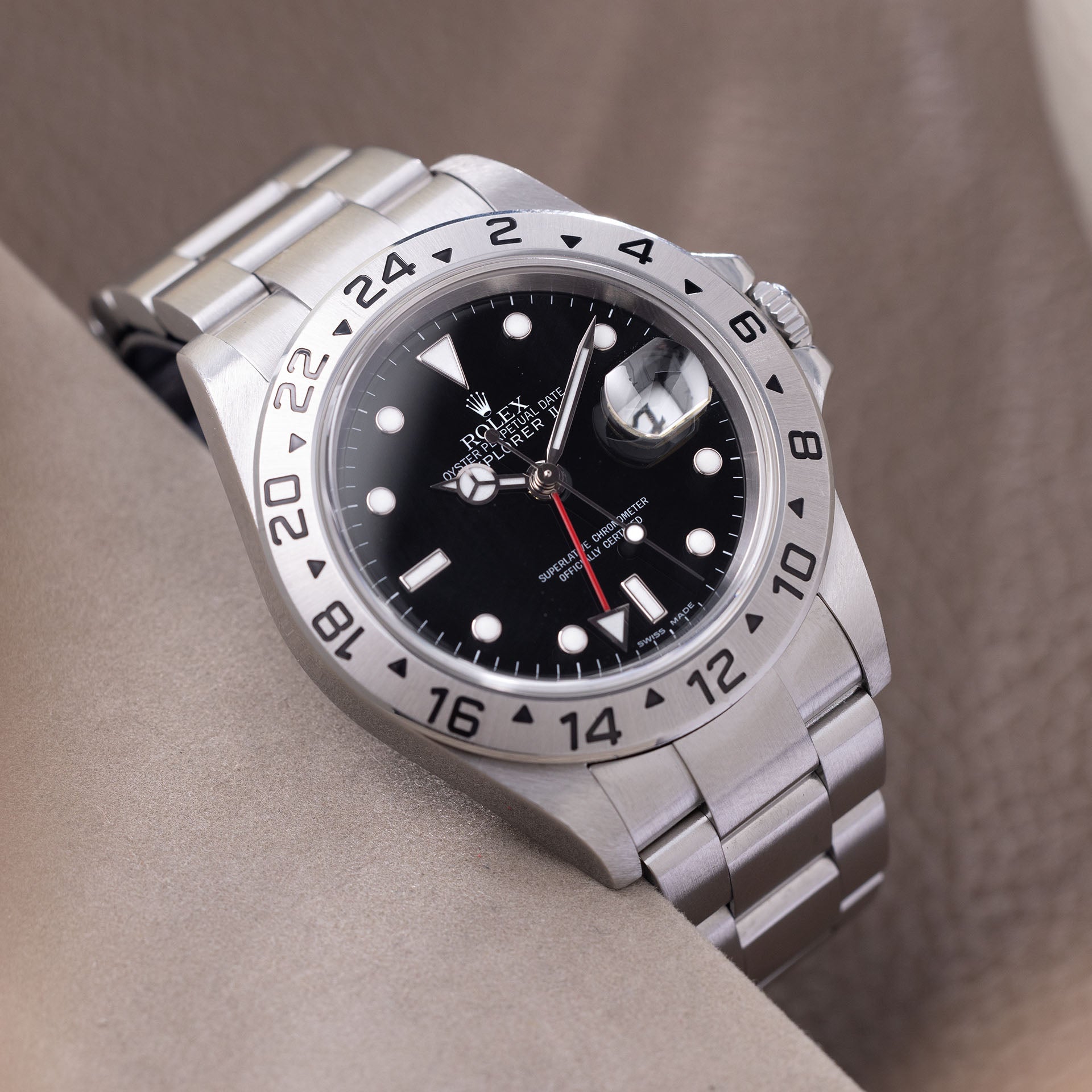 Rolex Explorer 2 16570 Black Swiss Made Dial