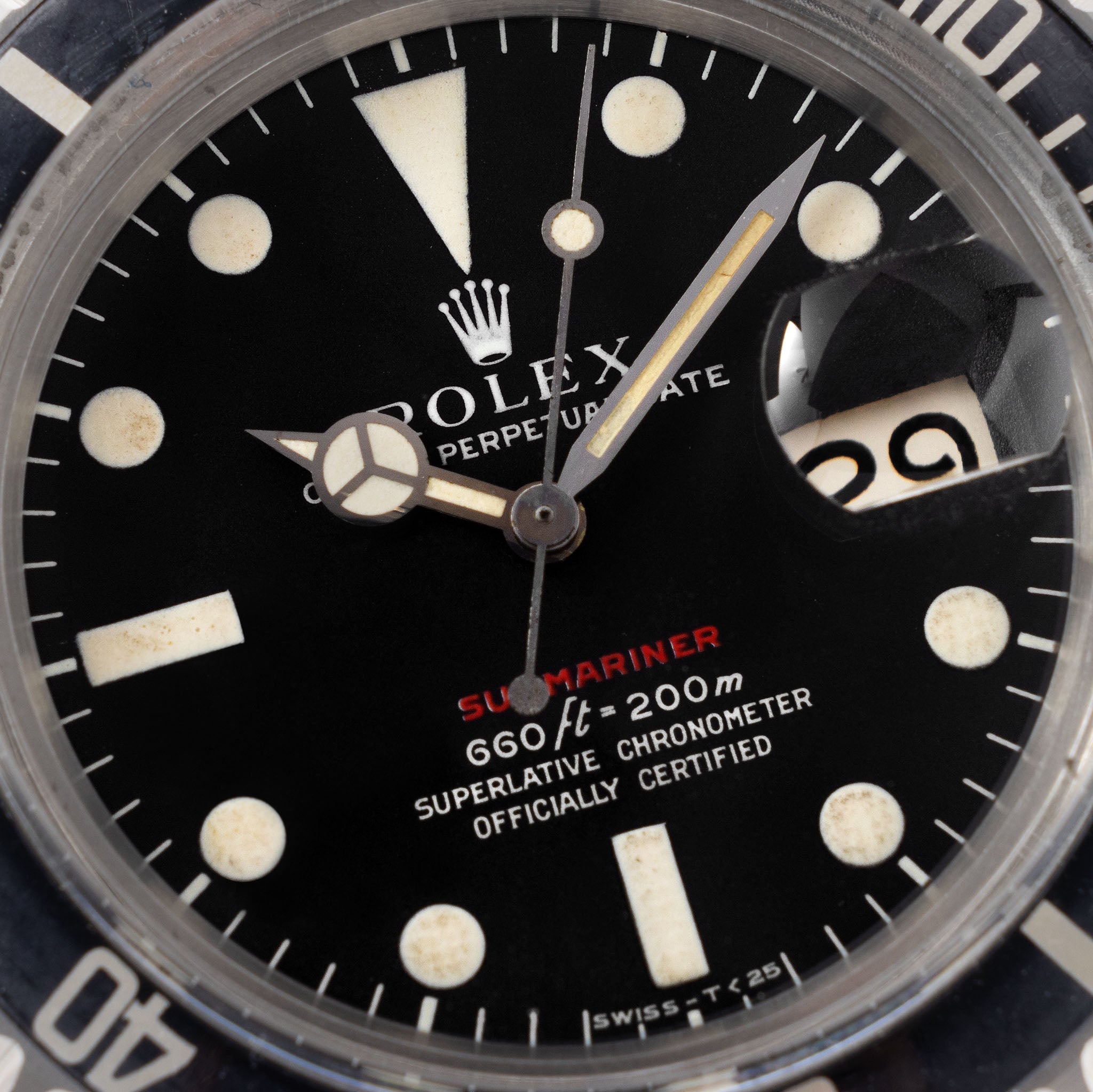 Rolex submariner shop red bezel