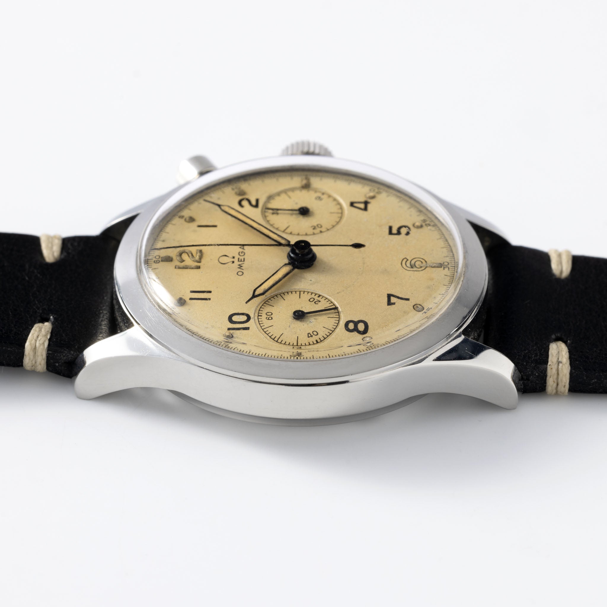 Omega RCAF Monopusher ref 6W 16 Chronograph issued to the Canadian Air