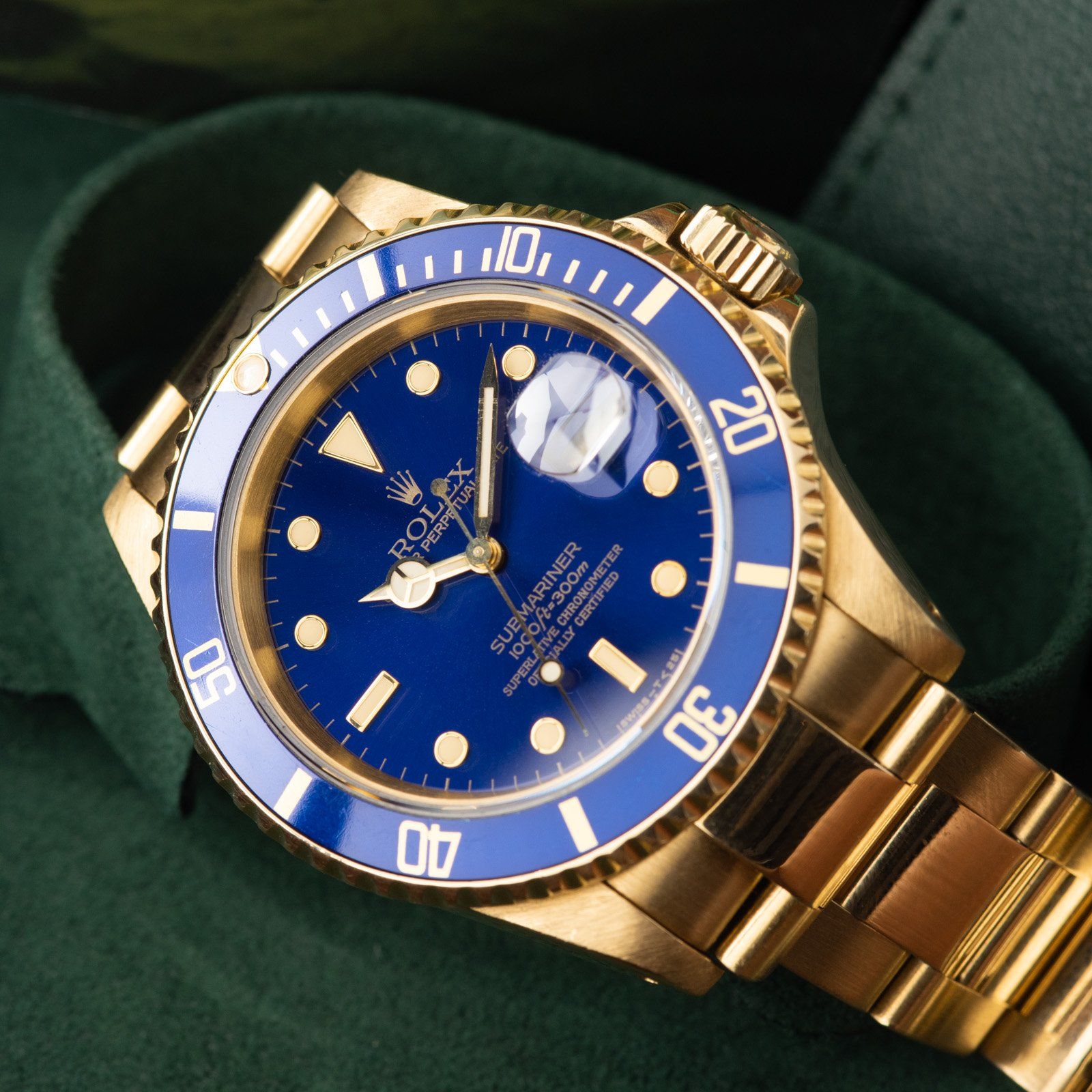 Rolex Submariner Date Purple Dial Yellow Gold 16618