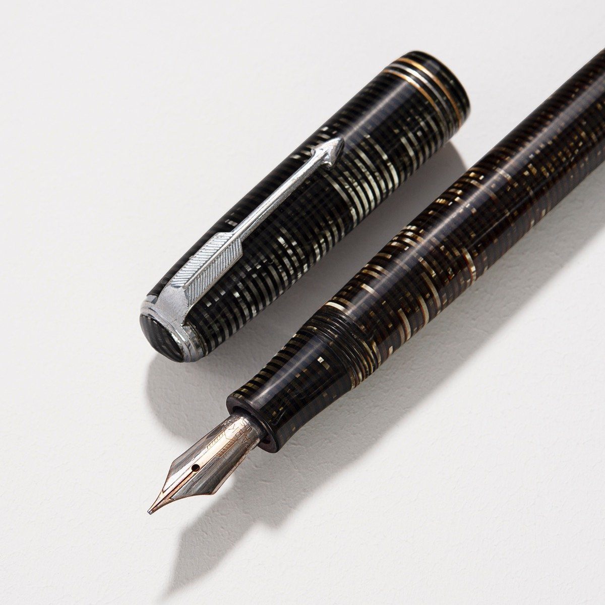 1930s Parker Vacumatic Fountain Pen Junior Debutante